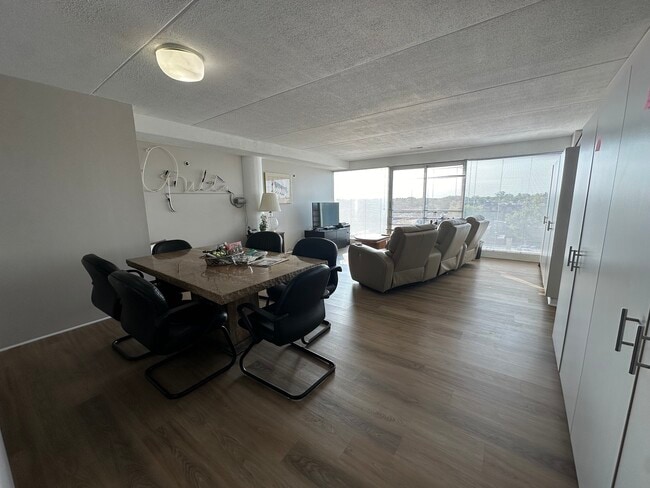 Building Photo - 1770 1st St