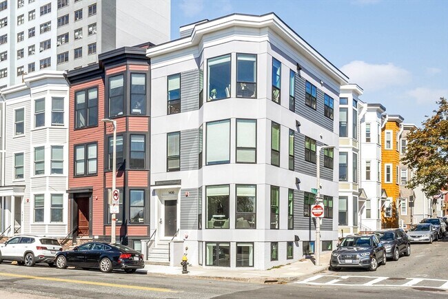 Building Photo - 1430 Columbia Rd