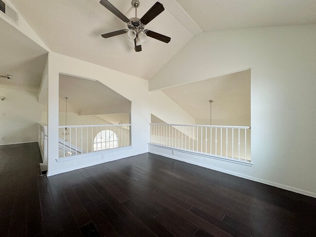 Building Photo - West El Paso 3bed 2.5bbath refrig A/C Home