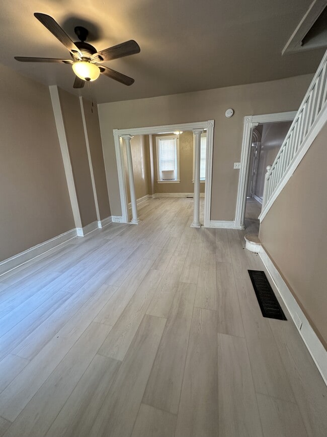 Building Photo - 356 Beaver St