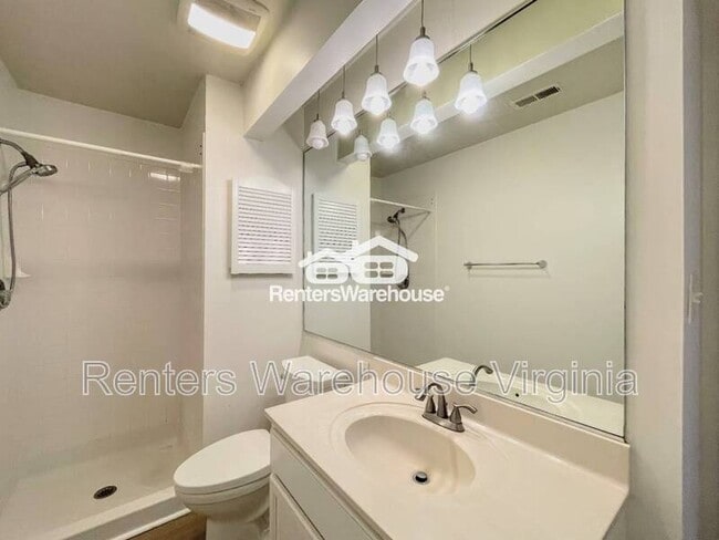 Building Photo - 1305 Quail Creek Hollow