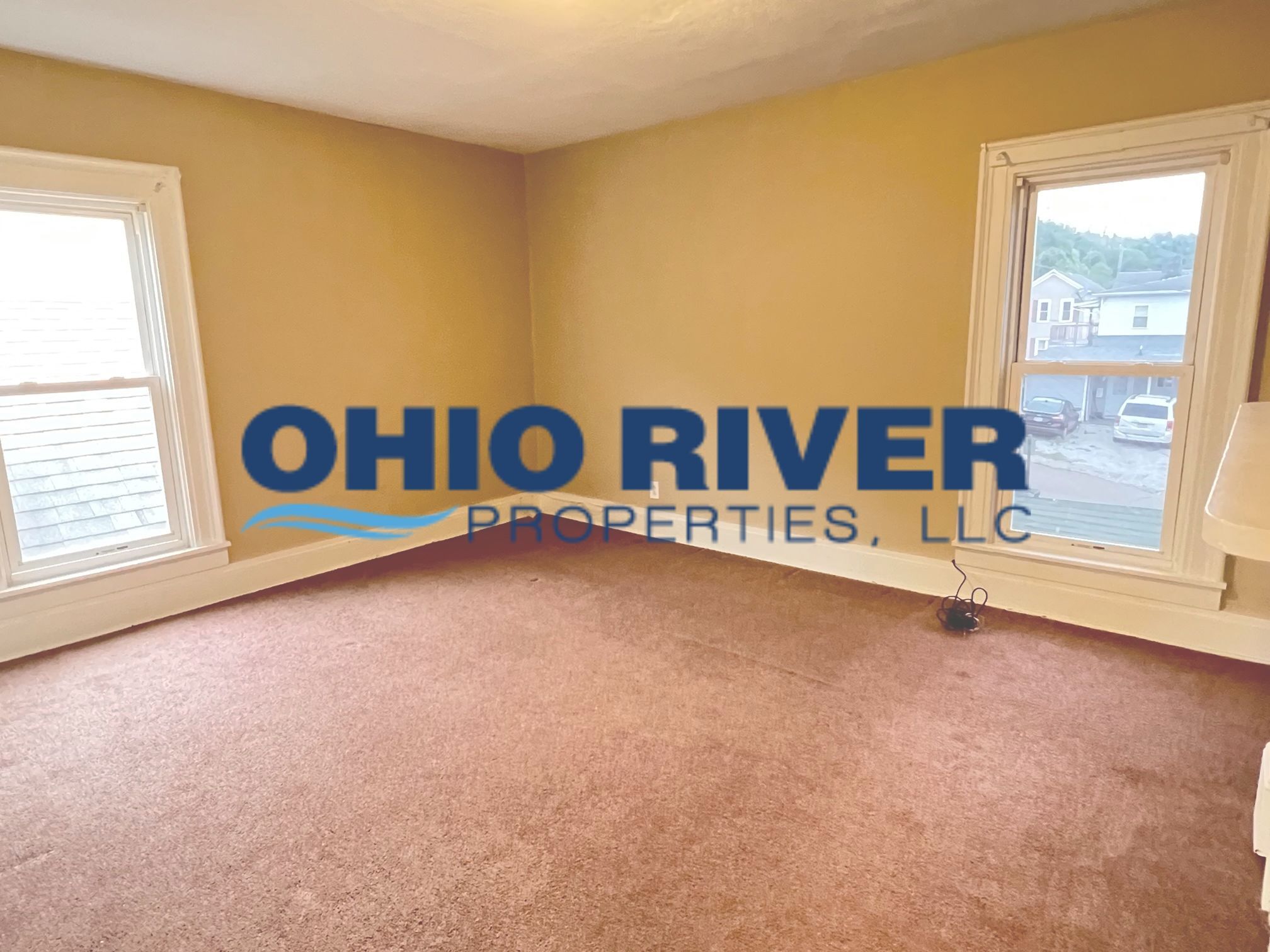 Building Photo - 118 3rd St