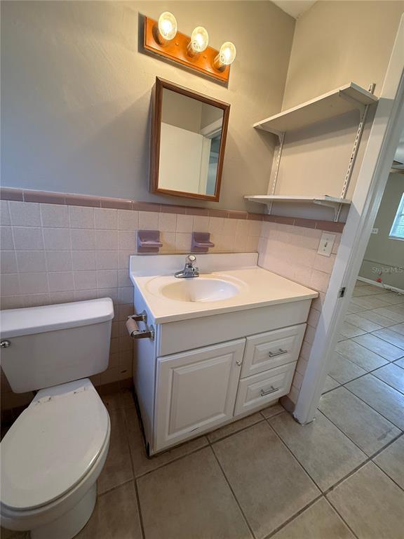 Building Photo - 3801 SW 17th Pl