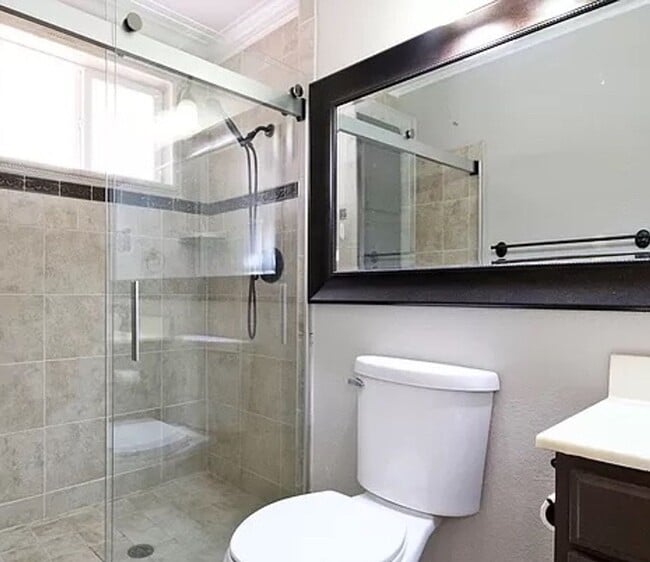 Building Photo - Cute 4 Bedroom House Located in the Heart of Rancho Bernardo!