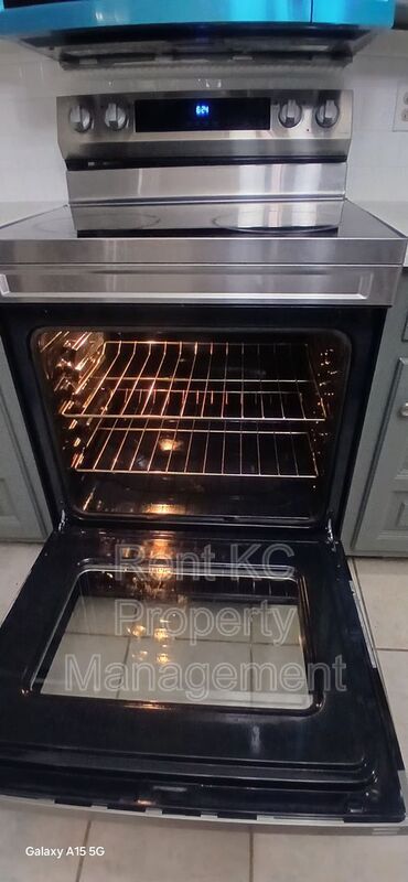 Building Photo - 7201 Hardy Ave