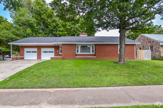 All Brick Home with Ample Parking - 904 South Ave