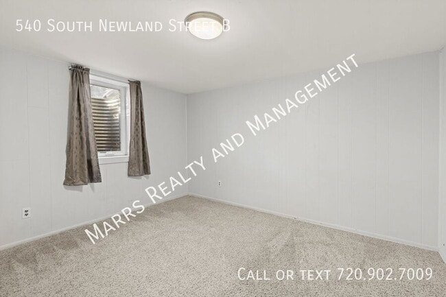 Building Photo - 540 S Newland St