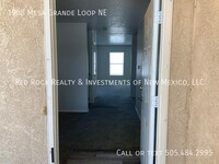 Building Photo - 1908 Mesa Grande Loop NE
