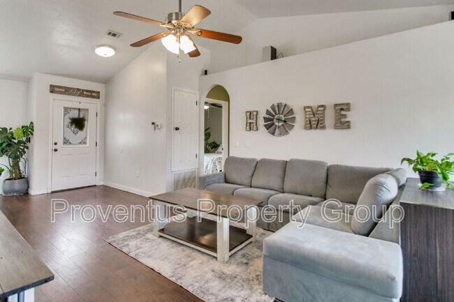 Building Photo - 3661 London Rd