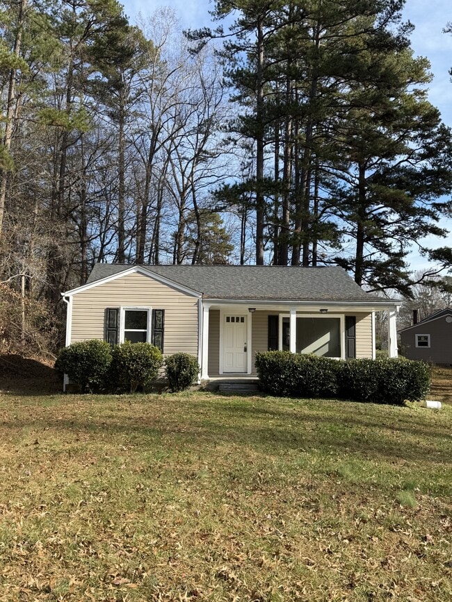 Primary Photo - 530 N Mulberry St