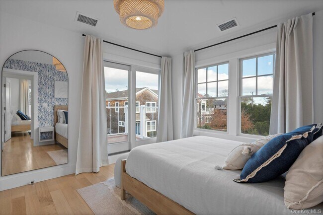 Building Photo - 68 Foster Ave