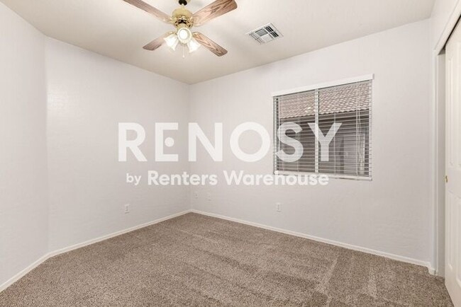 Building Photo - Ideal 3 Br 2 Ba 2 Cg Home Near Loop 303 & Greenway in Surprise!