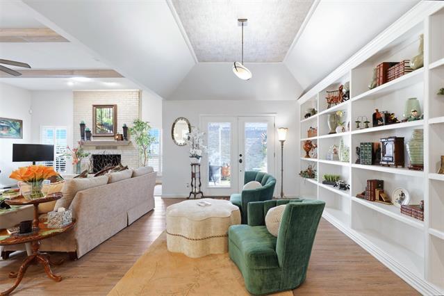 Building Photo - 5718 Over Downs Cir