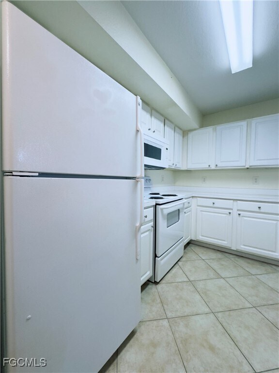 Building Photo - 4122 Residence Drive