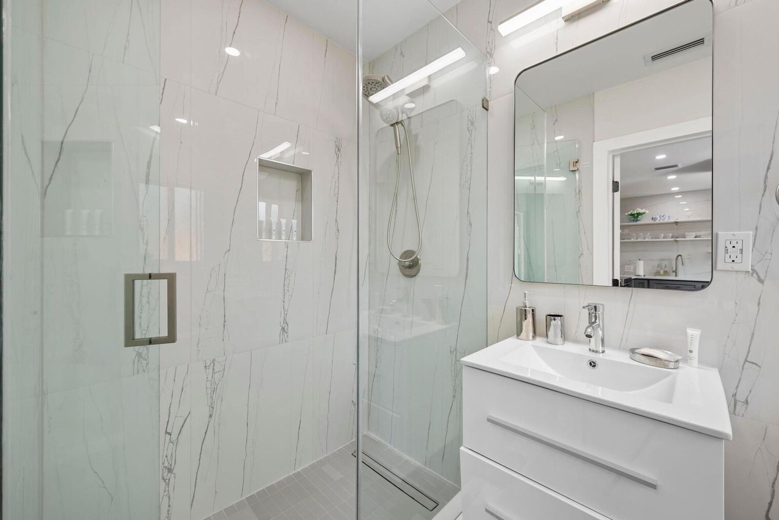 Building Photo - 44 N Federal Hwy