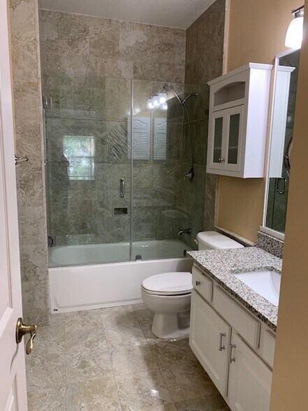 Building Photo - 14916 Salamander Pl