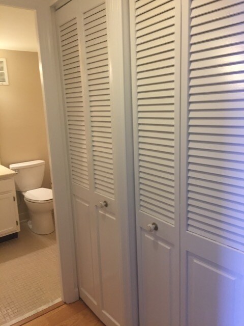 Closet Space - 235 6th St NW