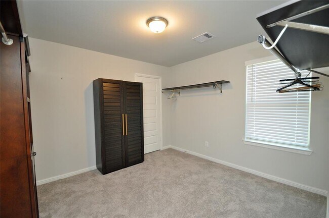 Building Photo - 8634 Marble Ter Ct