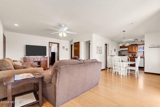 Building Photo - 65 Grand Central Ave