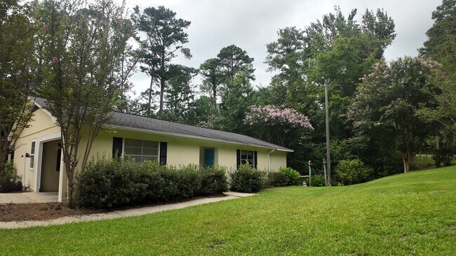 Primary Photo - 3305 54th Pl
