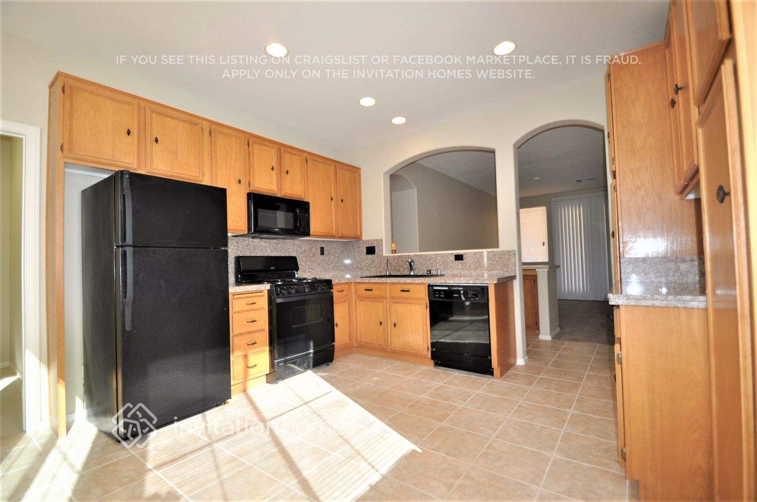 Building Photo - 1732 Evening Bluff Pl