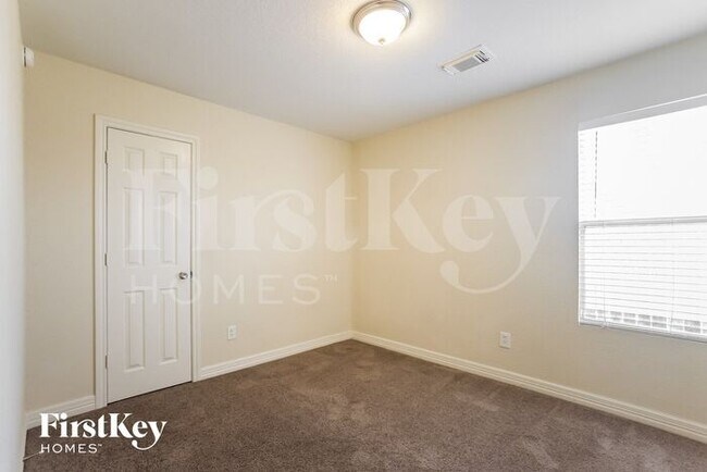 Building Photo - 5706 Fullgarden Ct