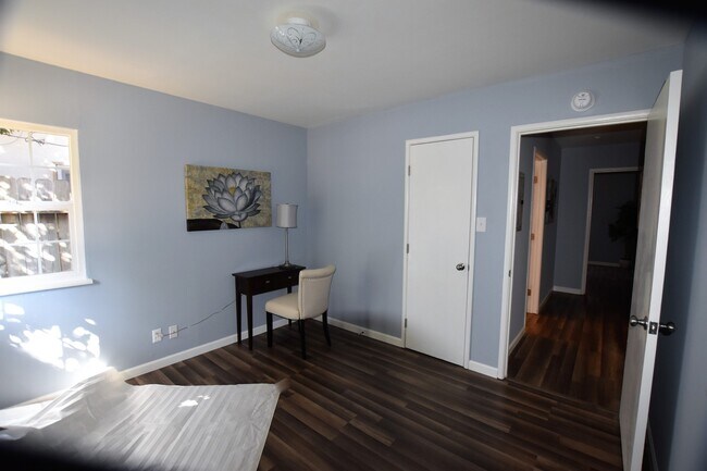 Building Photo - 1019 Caldwell Ave