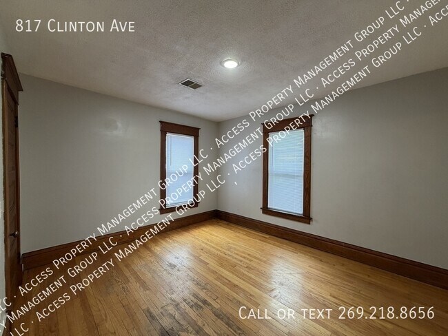 Building Photo - 817 Clinton Ave