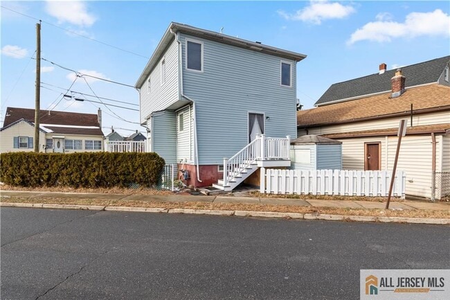 Building Photo - 1 Stanton St