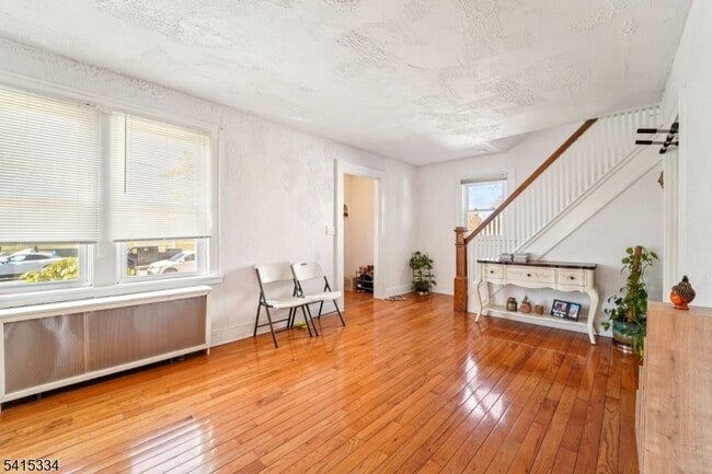 Building Photo - 359 Bogert Ave