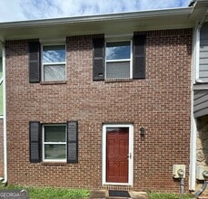 Building Photo - 5768 Old Gordon Rd