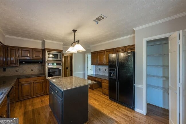 Building Photo - 3690 Aubusson Trce
