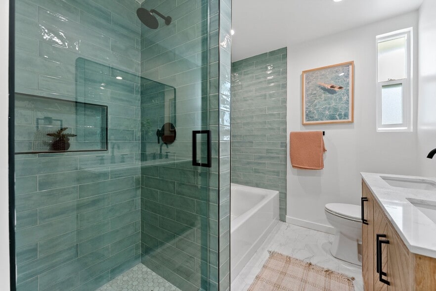 Building Photo - 5192 Orange Pl