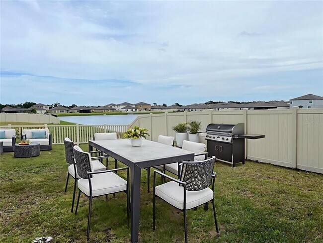 Building Photo - 5420 Grays Harbor Ct