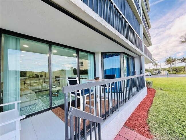 Building Photo - 8800 S Ocean Dr