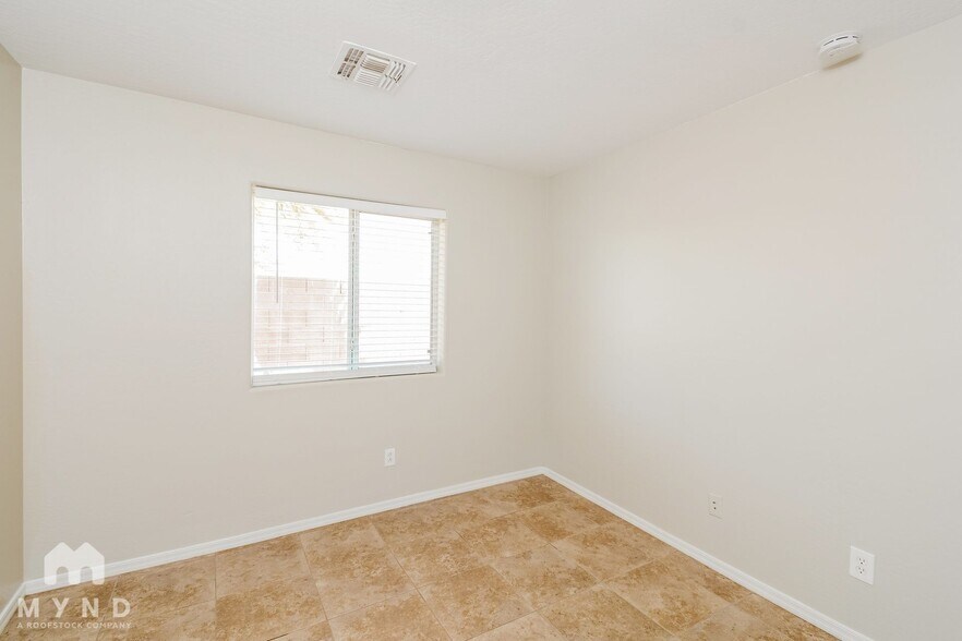 Building Photo - 22027 W Pima St