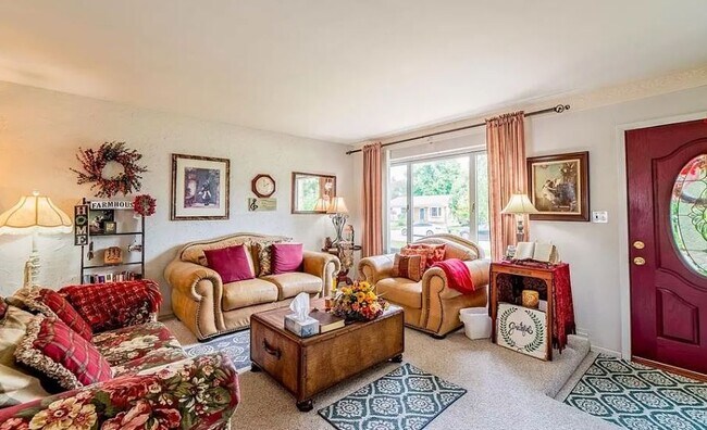 Building Photo - 9768 Jackson St