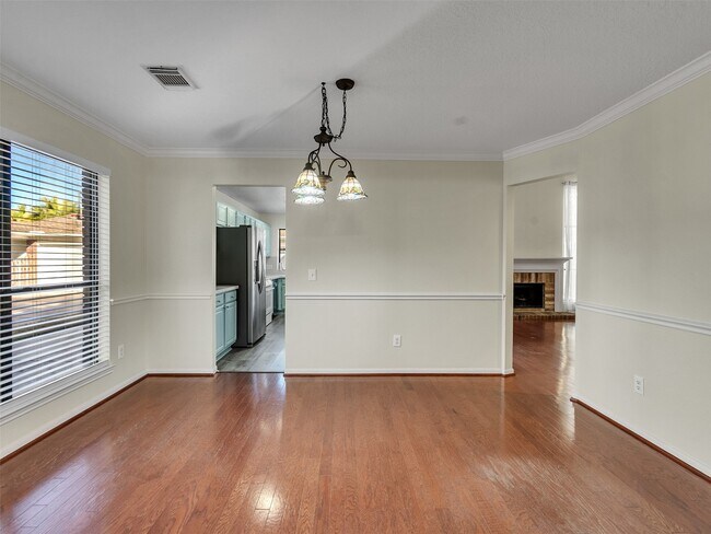 Building Photo - 2108 Autumn Cove Dr