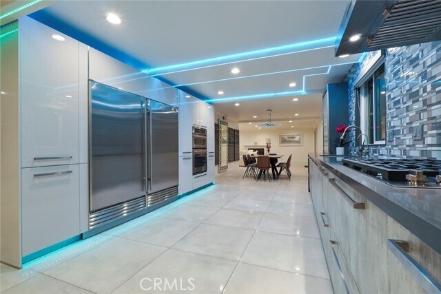 Building Photo - 3381 Oakmont View Dr