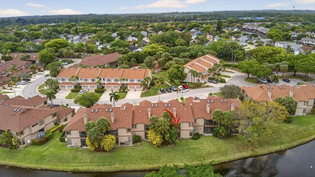 Building Photo - 500 Crosswinds Dr