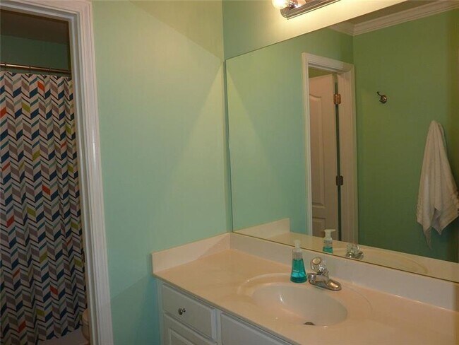 Building Photo - 3330 Gables Ct