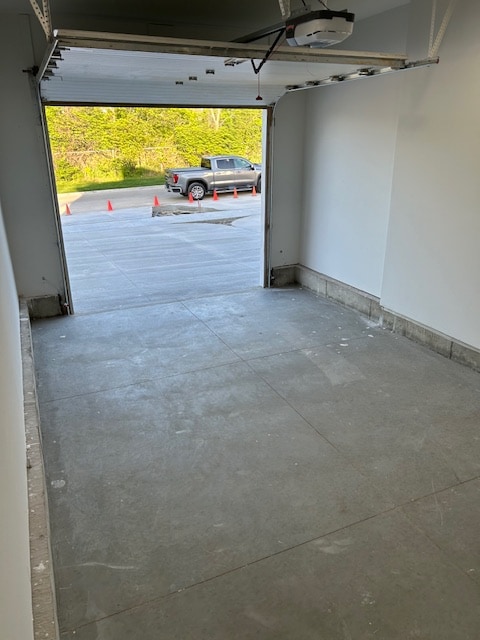 Building Photo - 2740 L St SW