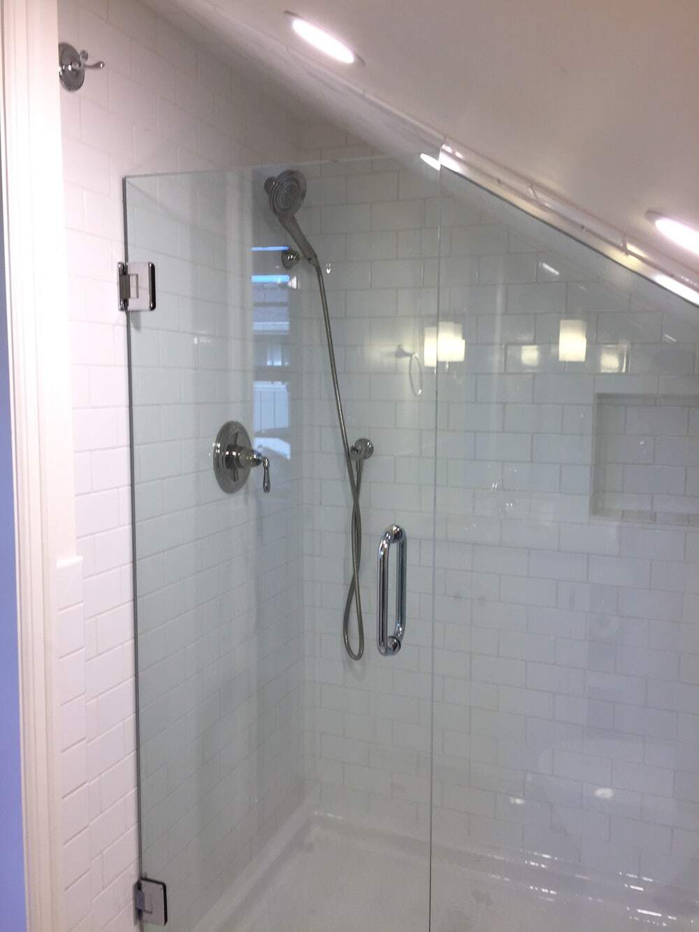 Building Photo - 4070 NE 8th Ave