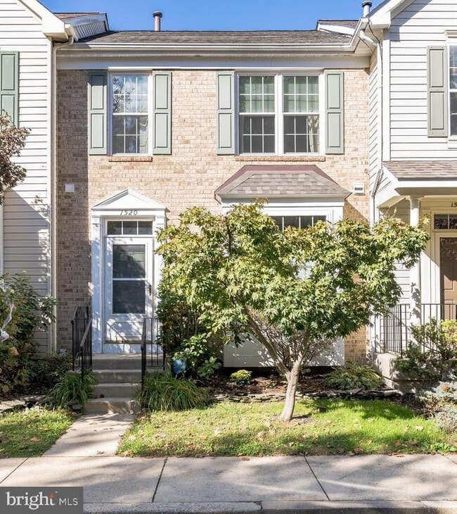 Primary Photo - 1520 Long Dr Ct