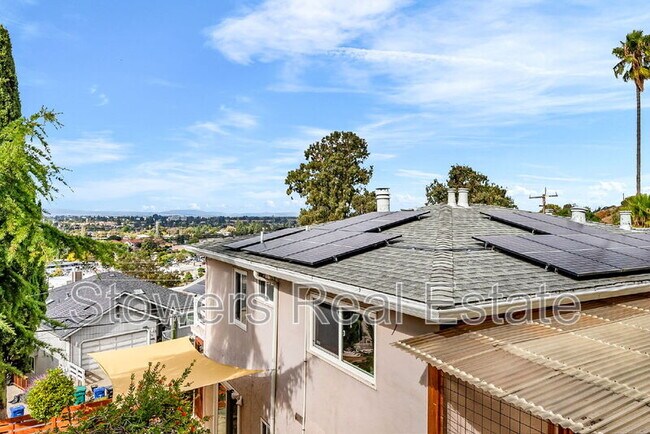 Building Photo - 25551 Maitland Dr