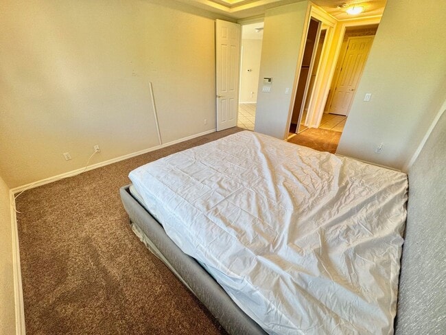 Building Photo - UPPER-LEVEL CONDO WITH BALCONY IN SUMMERLIN