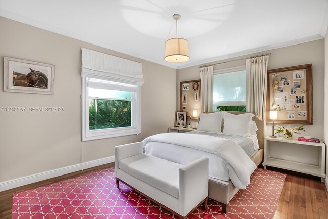 Building Photo - 530 Melaleuca Ln