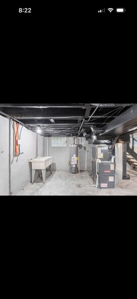 Building Photo - 6390 Meis Ave