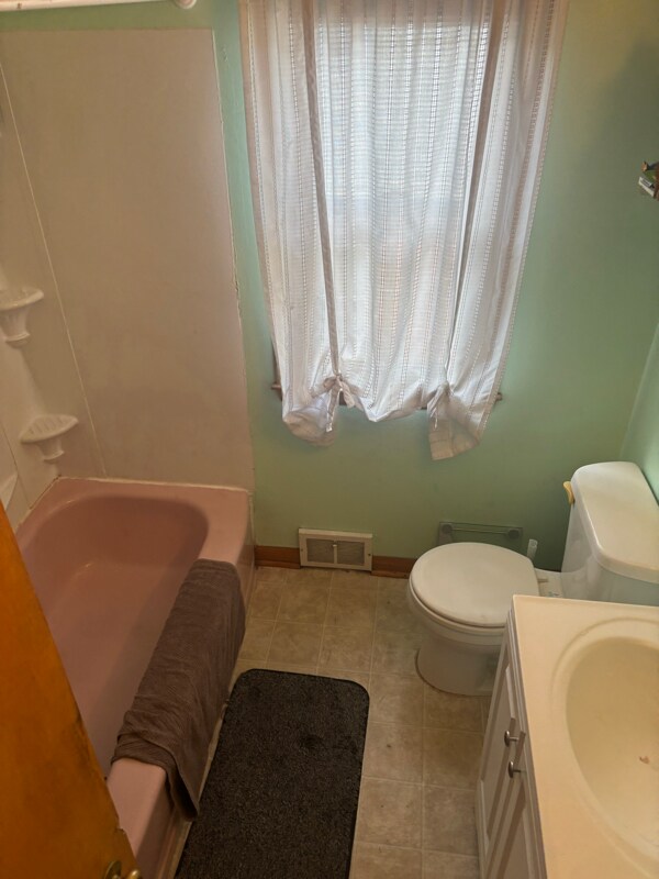 Building Photo - 3609 N 85th St