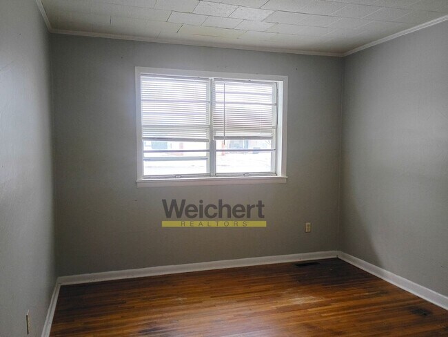 Building Photo - 3 Bed / 2 Bath Home in a Great Location